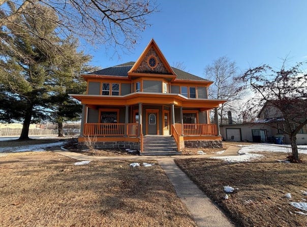 202 E GARFIELD AVENUE, Marion, WI 54950
