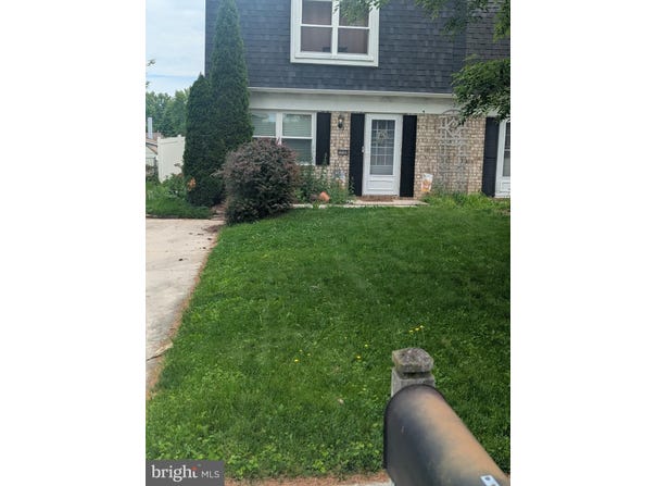558 HAMMOND Avenue, HANOVER, PA 17331