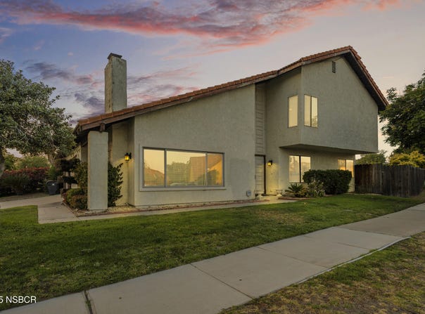 2740 Ocotillo Avenue, Santa Maria, CA 93455