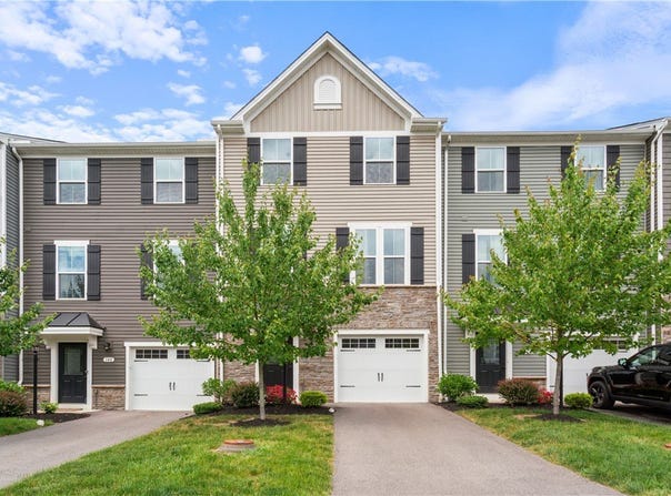146 Providence Way, Whitehall, PA 15234