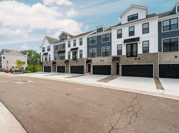 2946 Corston Road, Ann Arbor, MI 48105