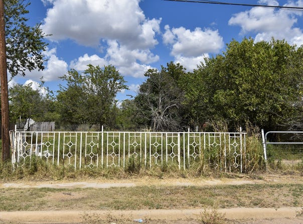 903 E 11th, Brady, TX 76825