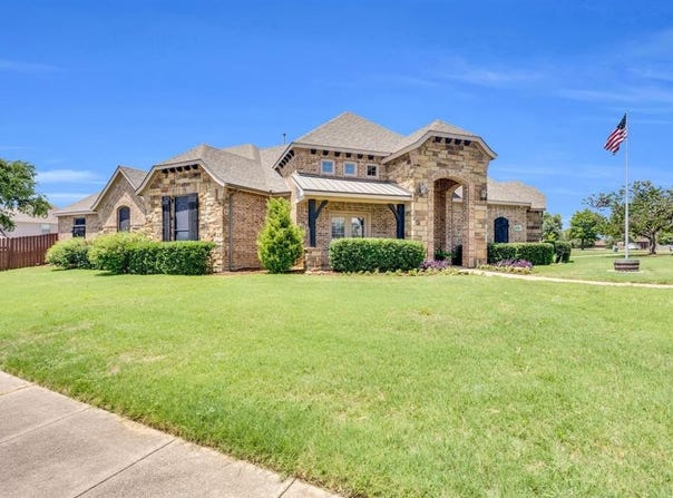 1891 Cimarron Trail, Midlothian, TX 76065