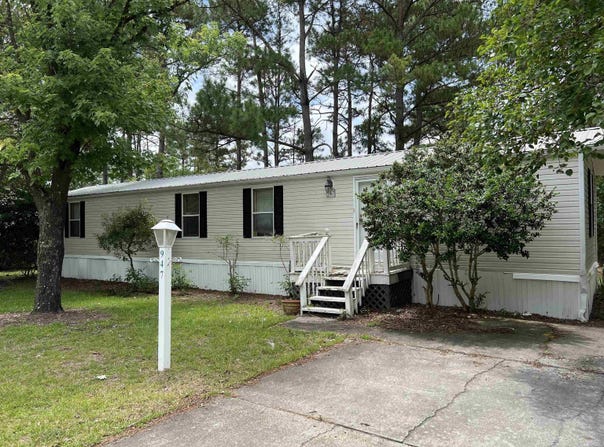 947 Jamestown Rd., Conway, SC 29526