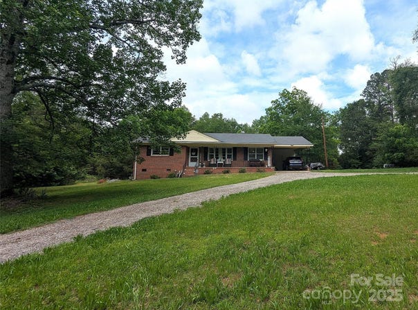 3116 Pilgrim Road, Chester, SC 29706