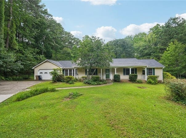 130 Cherecobb Drive, Woodstock, GA 30188