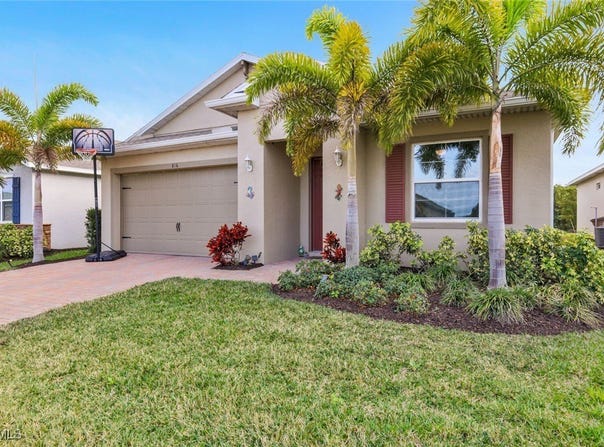 836 Heather Lake Avenue, Cape Coral, FL 33993