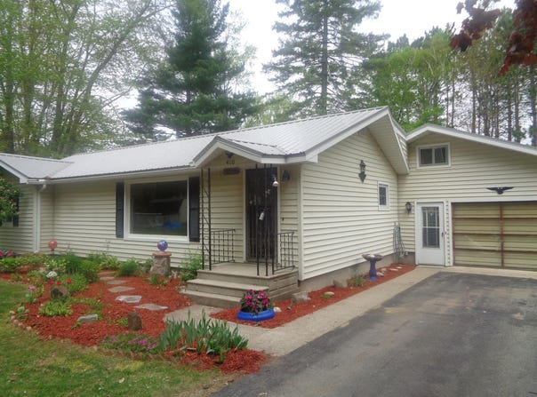 410 Terrace Drive, Houghton Lake, MI 48629