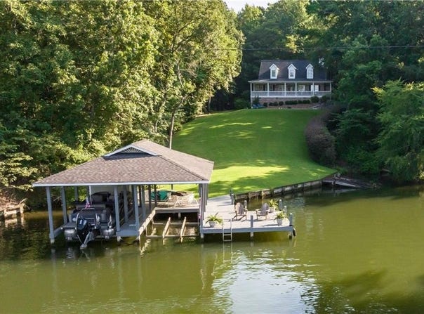 548 LEE ROAD 368, Valley, AL 36854