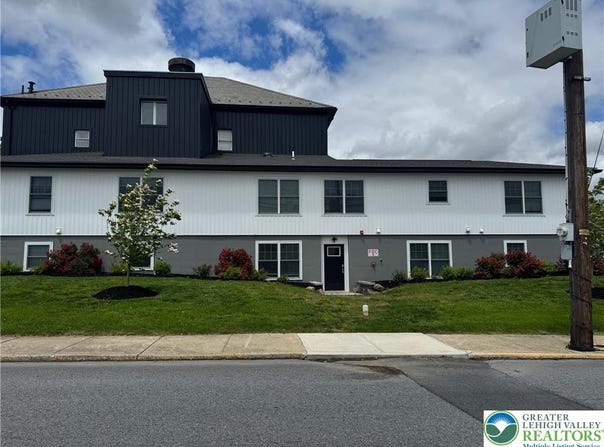 202 Center Street unit: 5, Stockertown Boro, PA 18083