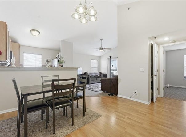 8030 N Drury Avenue, Kansas City, MO 64119