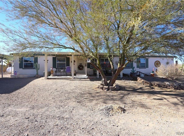 17773 N Lakeside Drive, Dolan Springs, AZ 86441