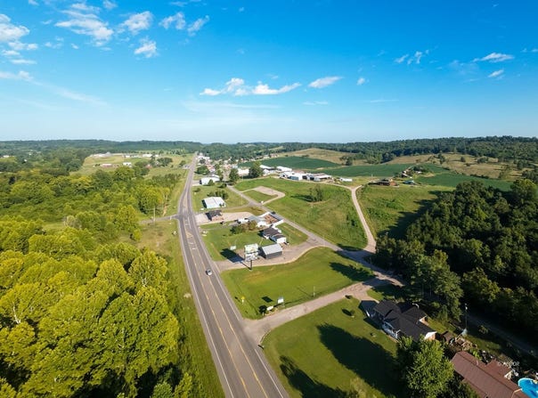 Jackson Pike, Gallipolis, OH 45631