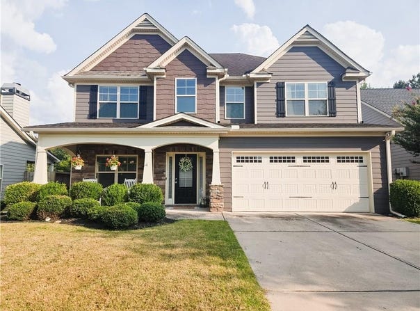 180 Brooks Village Drive, Pendergrass, GA 30567