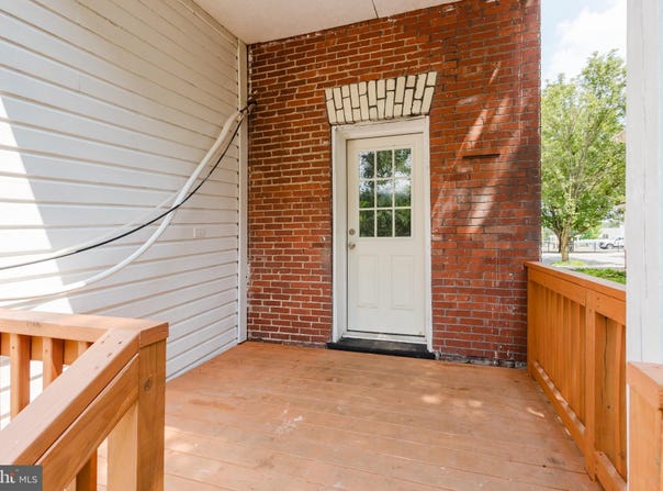 315 S QUEEN STREET, MARTINSBURG, WV 25401