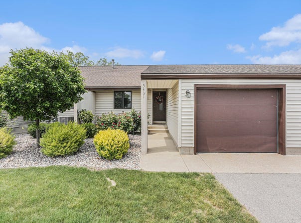 3431 Brookview Court, Hudsonville, MI 49426