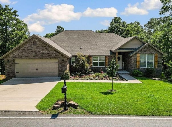 219 Kinross  DR, Bella Vista, AR 72715