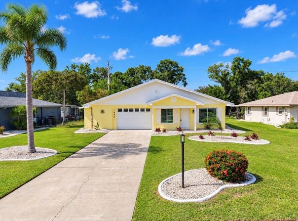 1406 W DEL WEBB Boulevard, SUN CITY CENTER, FL 33573