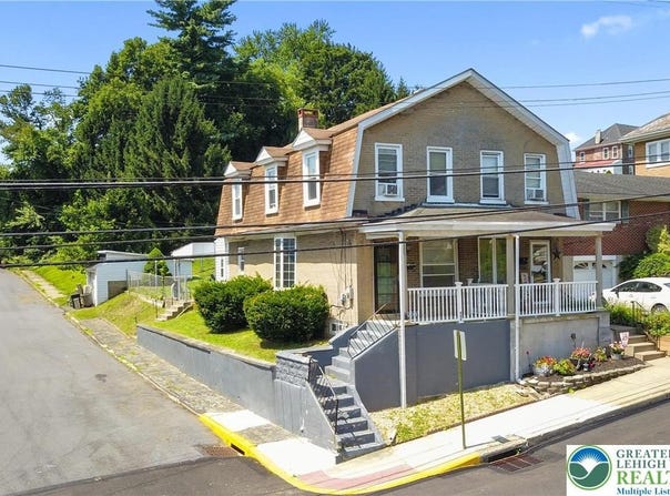 900 Ridge Street, West Easton Boro, PA 18042
