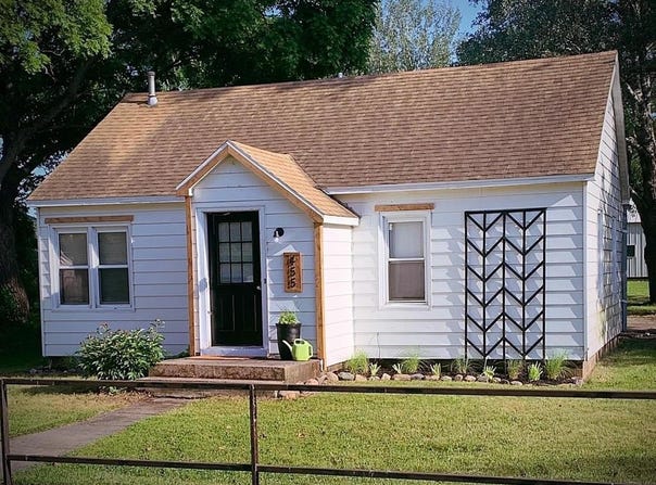 455 main st, Farnhamville, IA 50543