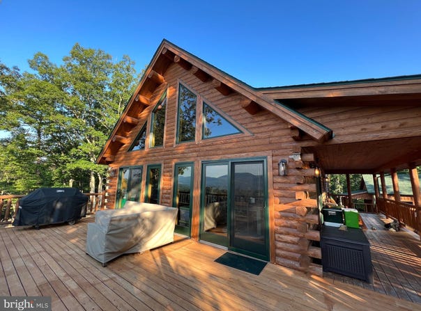 158 HIDEAWAY LANE, UPPER TRACT, WV 26866