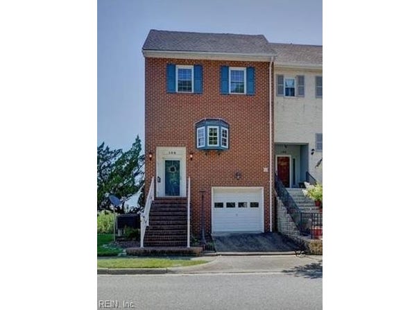 108 Commerce Street, Smithfield, VA 23430