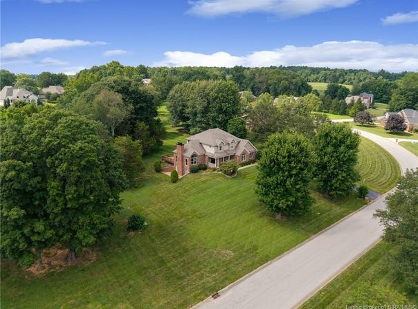 7315 Wind Dance Parkway, Greenville, IN 47124