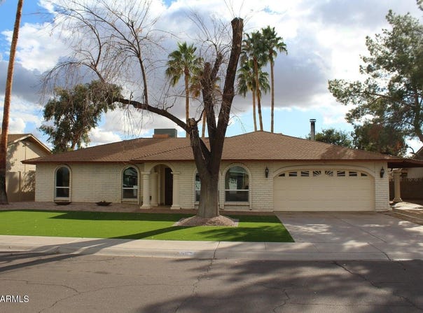 1517 E GEMINI Drive, Tempe, AZ 85283
