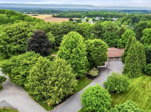 57 LINOAK ROAD, CHAMBERSBURG, PA 17202