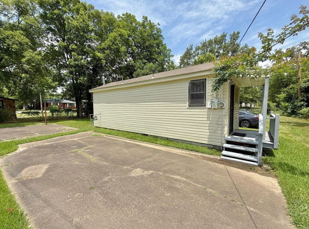 1213 W 18th Street, North Little Rock, AR 72114