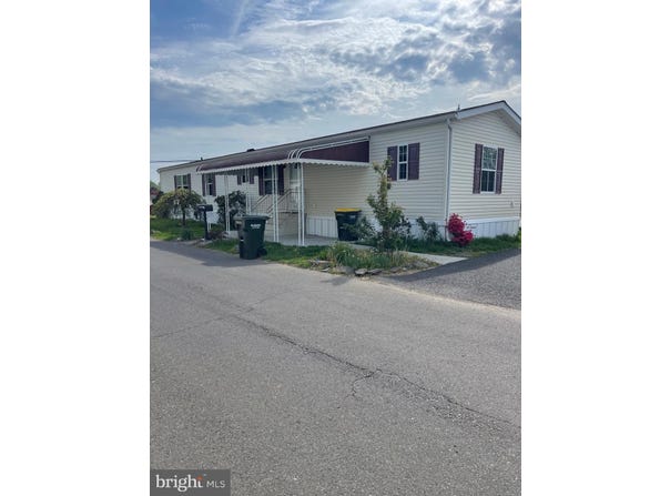 3549 IRIS AVENUE, FEASTERVILLE TREVOSE, PA 19053