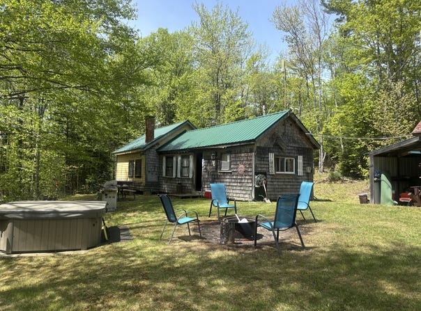 192 Steadmans Landing Road, Dover-Foxcroft, ME 04426