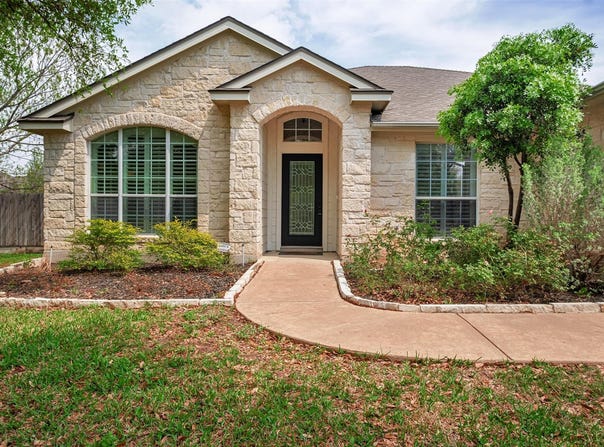 654 River Bluff CIR, Georgetown, TX 78626