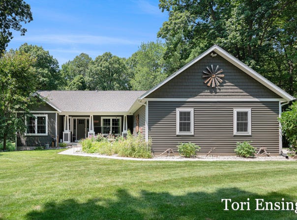 14371 Larsen Avenue NE, Gowen, MI 49326