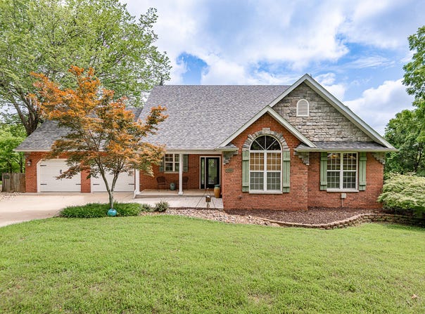 280 Center Road, Ozark, MO 65721