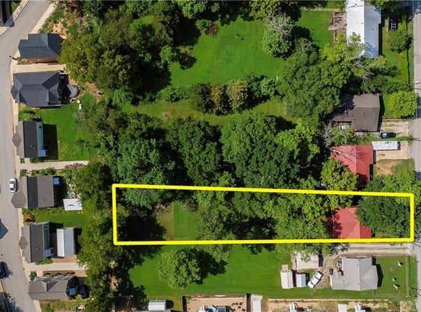 1018  S Washington  AVE, Fayetteville, AR 72701