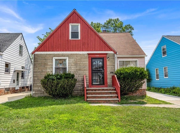 5131 Arch Street, Maple Heights, OH 44137