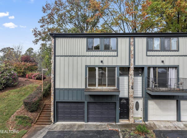 2020 Cherokee Bluff Drive, Knoxville, TN 37920