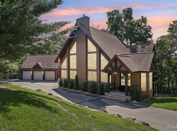 19210 Melrose Road, Wildwood, MO 63038