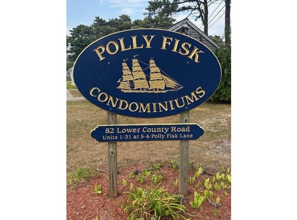 5 Polly Fisk Lane, Dennis Port, MA 02639
