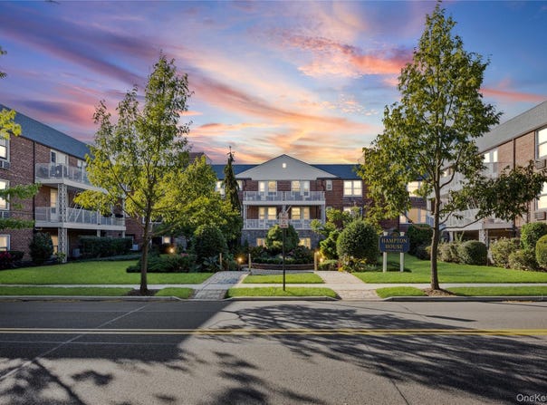 120 Morris Avenue, Rockville Centre, NY 11570