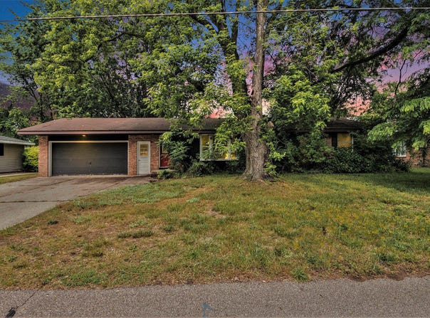 1387 96th Avenue, Zeeland, MI 49464