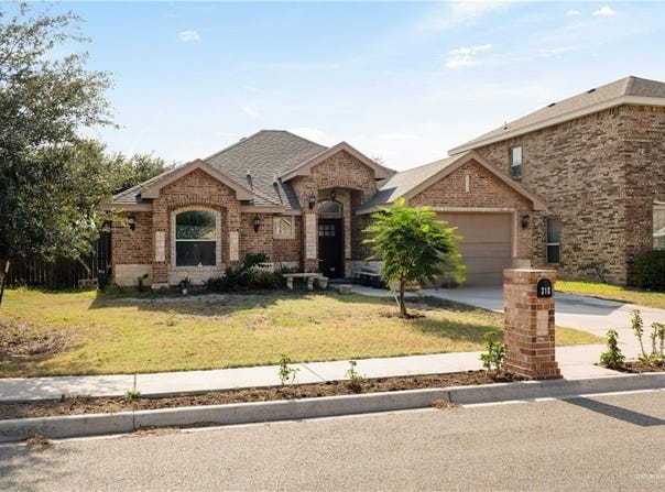 310 S Paseo Del Rey Street, Mission, TX 78572