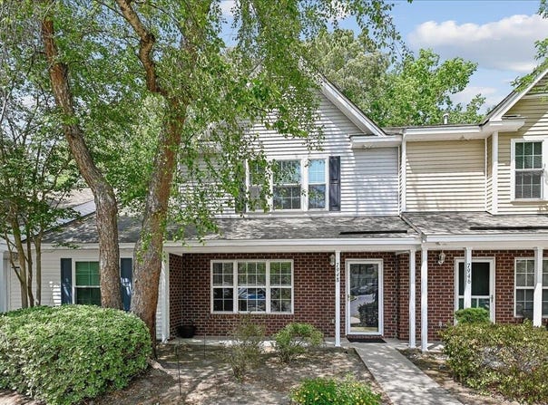 7948 Shadow Oak Drive, North Charleston, SC 29406