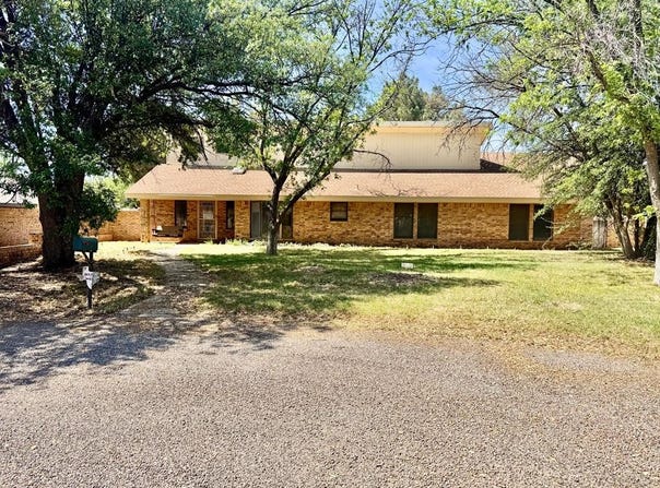 7 Versailles Circle, Odessa, TX 79762