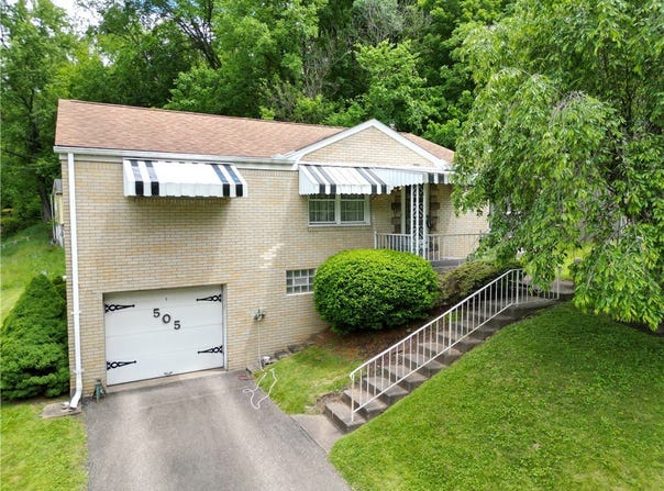 505 Naysmith Road, N Versailles, PA 15137