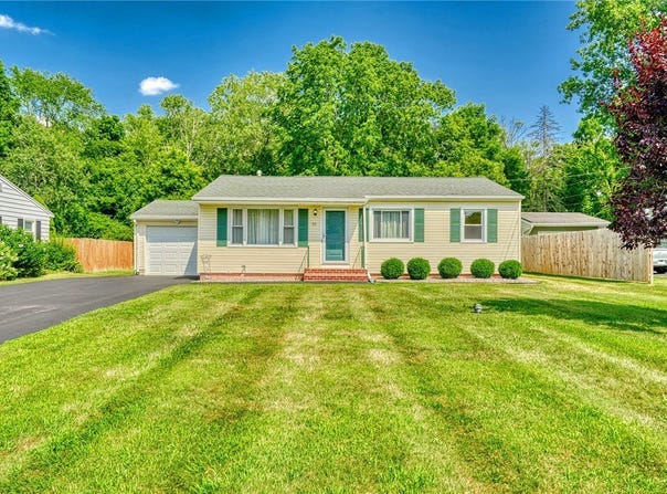 20 Tarrytown Drive, Chili, NY 14624