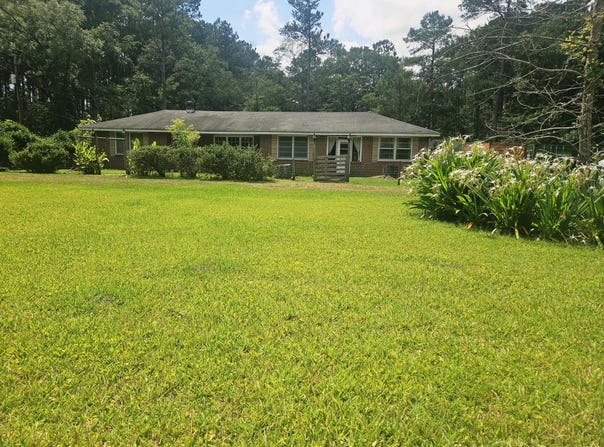 8719 Jefferies Highway, Walterboro, SC 29488