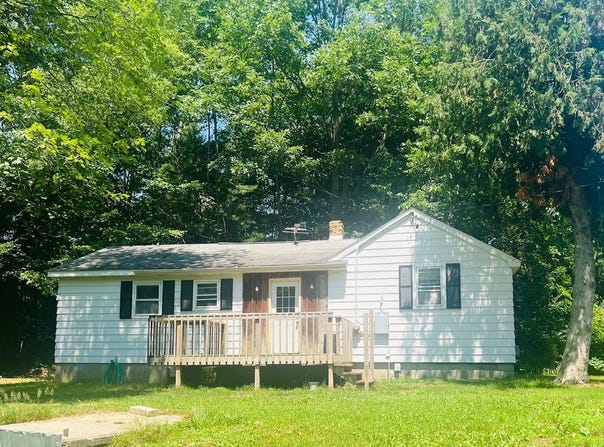2777 S Comstock Avenue, Fremont, MI 49412