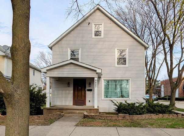 8627 School Street, Morton Grove, IL 60053